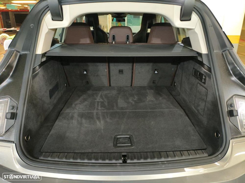 BMW iX xDrive 40 - 13