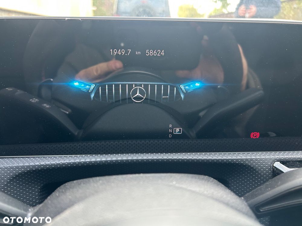 Mercedes-Benz CLA - 6