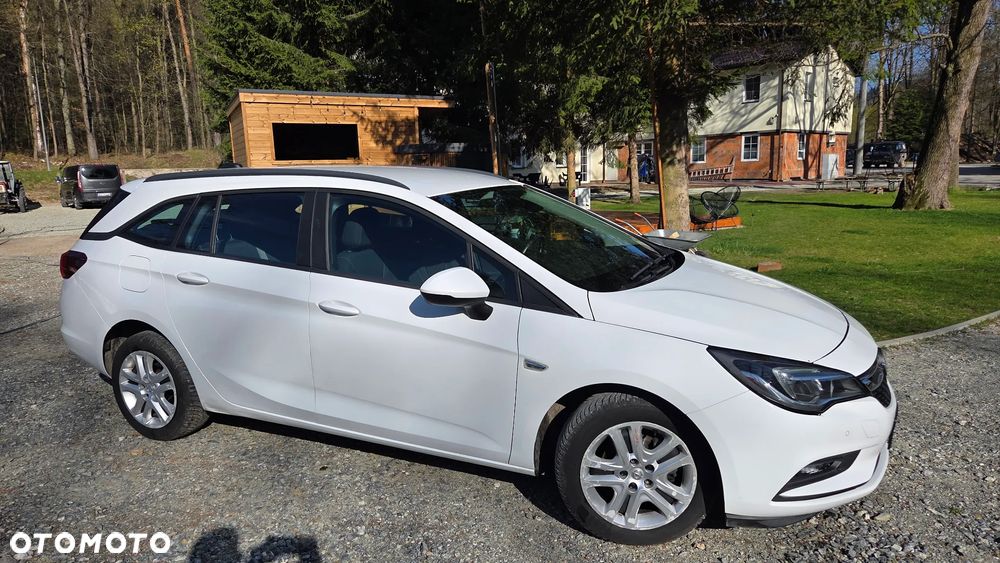 Opel Astra 1.4 T 120 Lat - 7