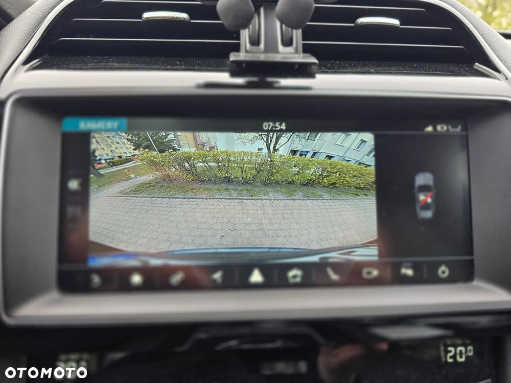 Jaguar F-Pace 30t AWD Prestige - 36