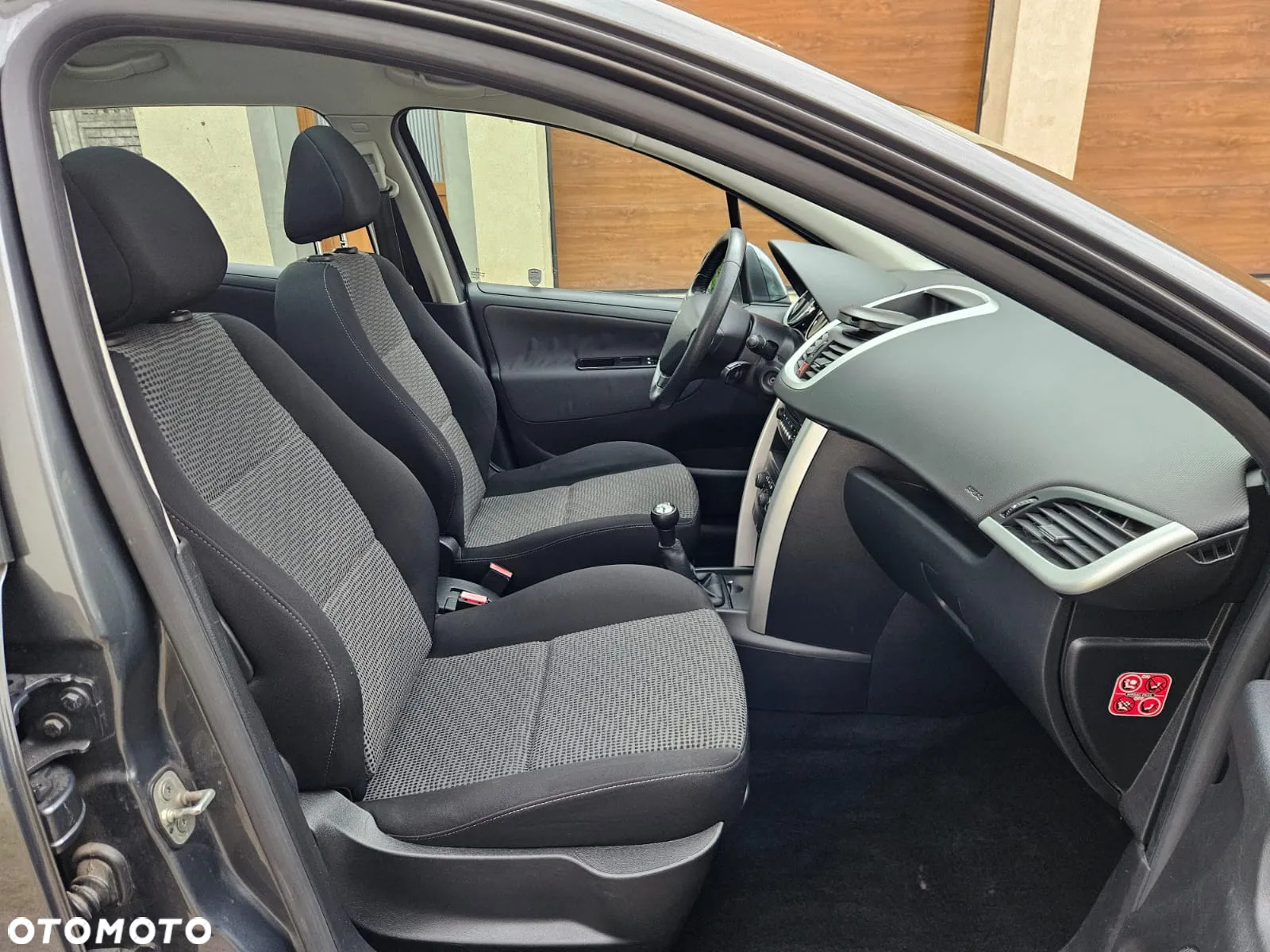Peugeot 207 120 Premium - 15