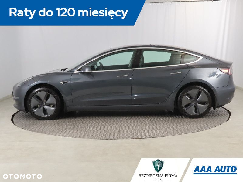 Tesla Model 3 - 3