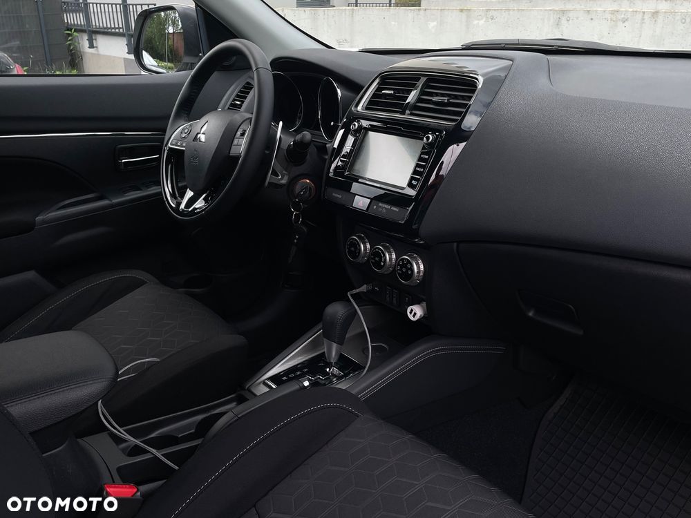 Mitsubishi ASX 2.0 2WD CVT Plus - 16
