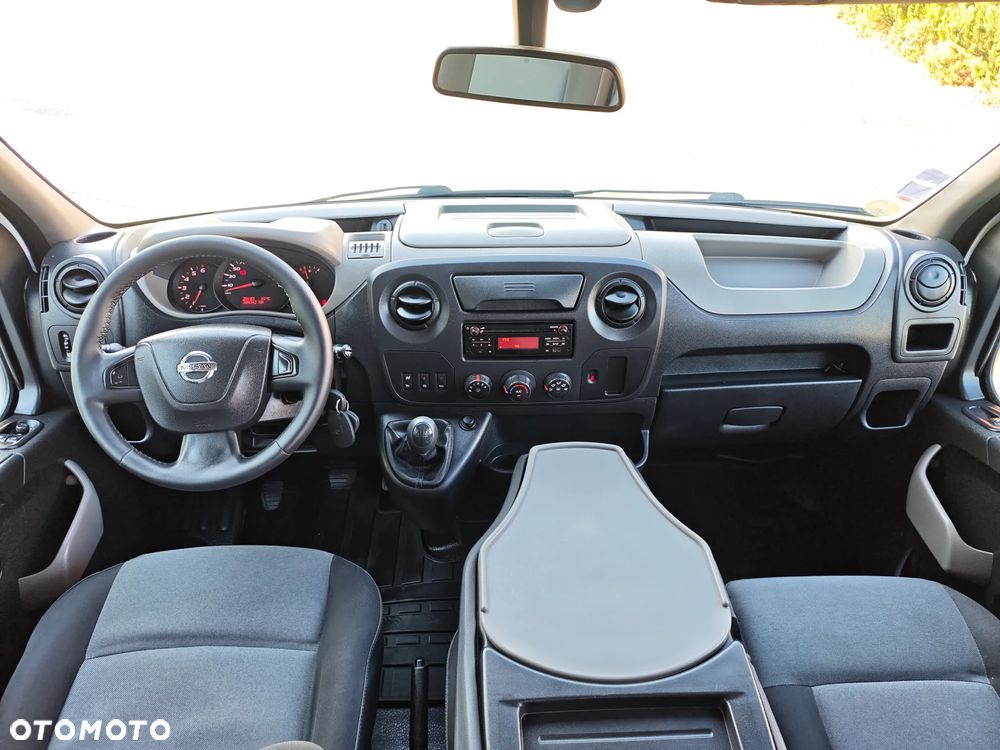 Renault Master Nissan NV400 - 24