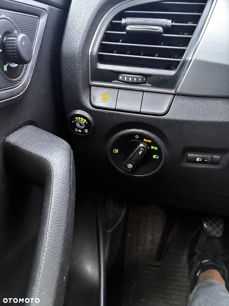 Skoda Fabia 1.0 Style - 7