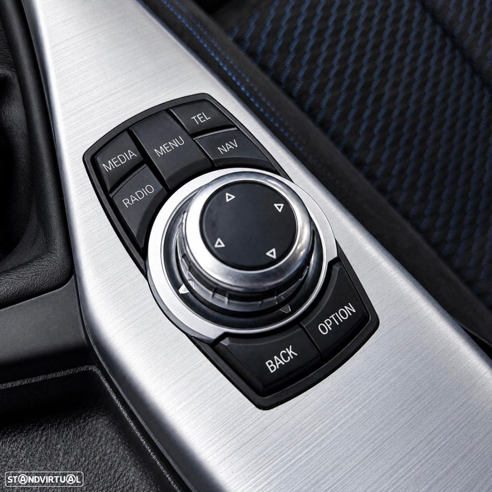 BMW 118 i M Sport - 15