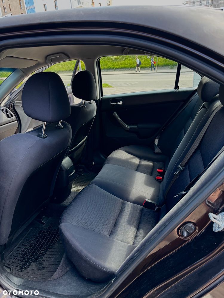 Honda Accord 2.0 Executive - 4