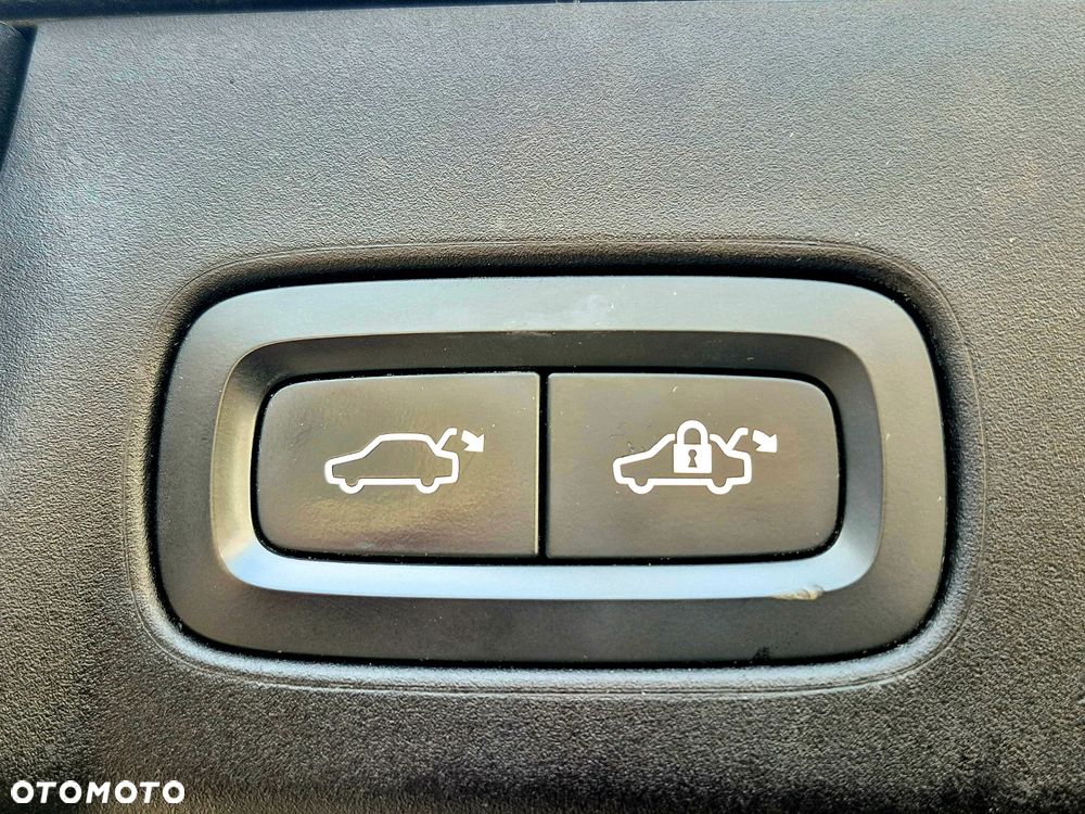 Volvo V90 D3 Geartronic Momentum - 23