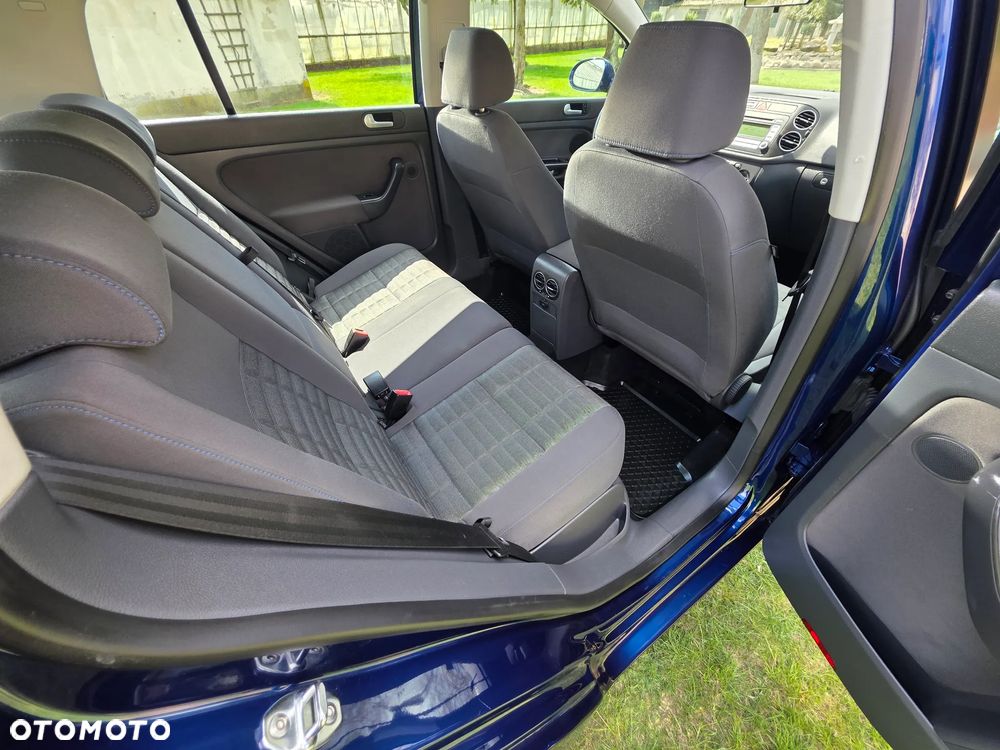 Volkswagen Golf Plus - 14