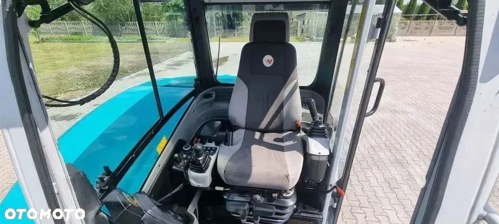 Wacker Neuson koparka Wacker Neuson ET 90 sprowadzona 3 łyżki - 6