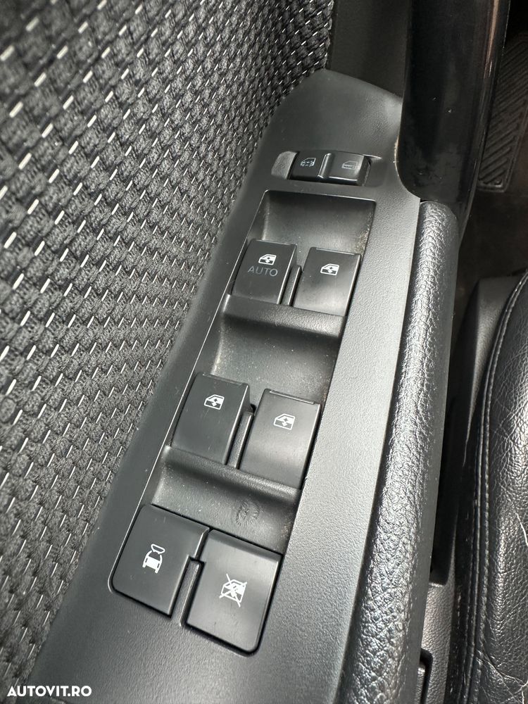 Chevrolet Captiva 2.0 4WD 7 Sitzer LT - 8