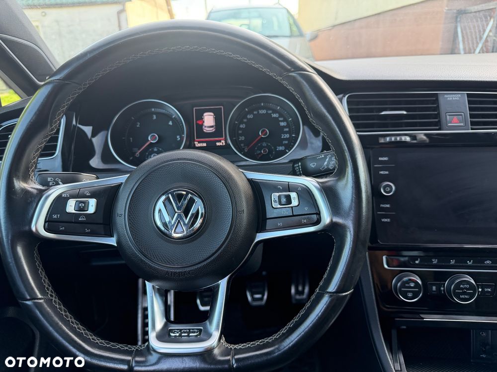 Volkswagen Golf GTD BlueMotion Technology - 19