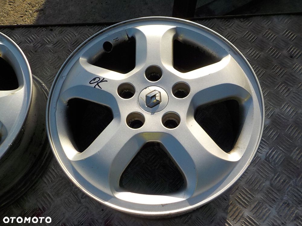 RENAULT TRAFIC II VIVARO FELGI ALUMINIOWE R16 5X118 - 4