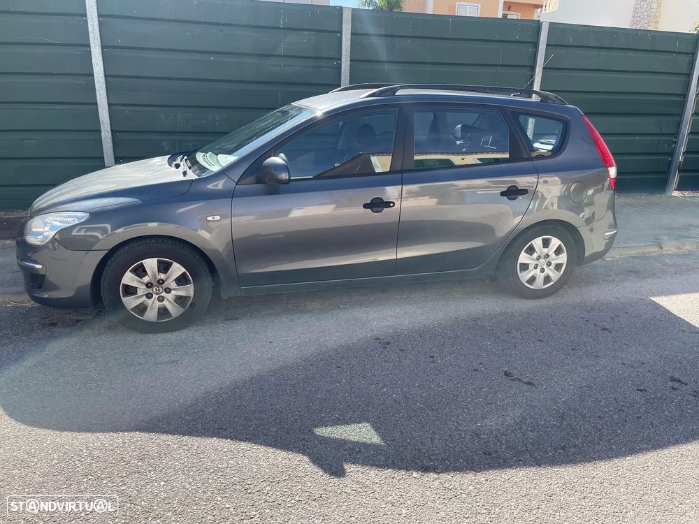 Hyundai i30 CW 1.6 CRDi Classic - 2