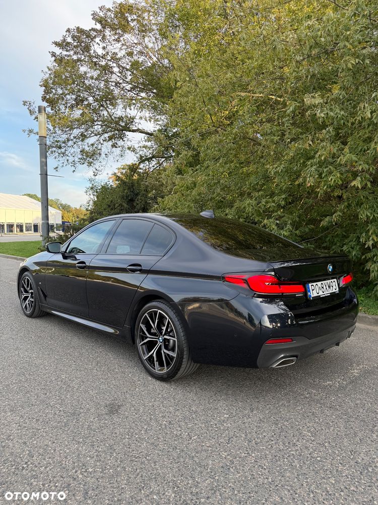 BMW Seria 5 520d xDrive MHEV M Sport sport - 13