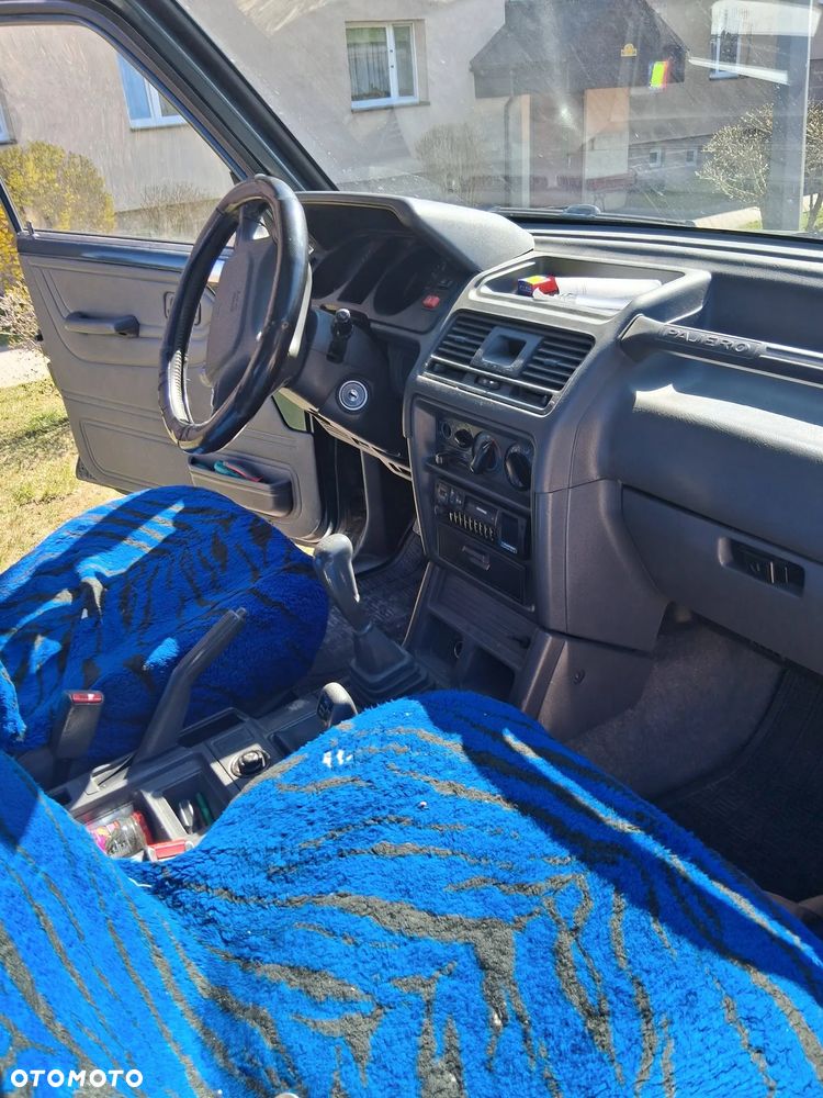Mitsubishi Pajero 2.5 TD GLX - 2