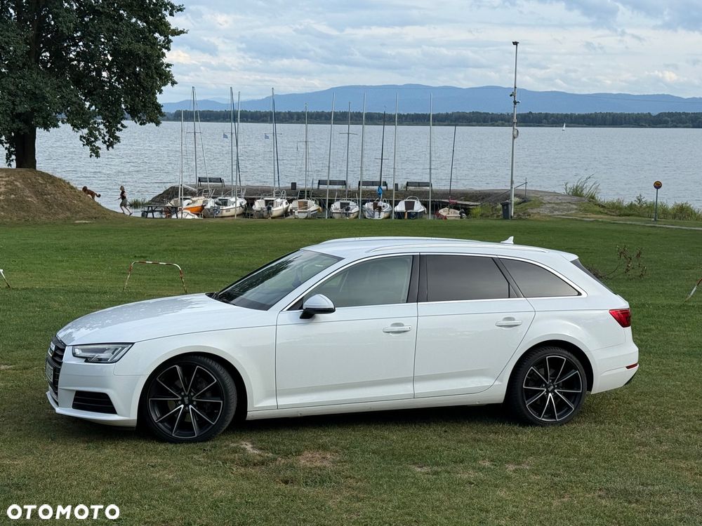 Audi A4 Avant 2.0 TDI Design S tronic - 21