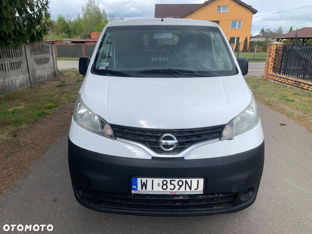 Nissan NV200 - 1
