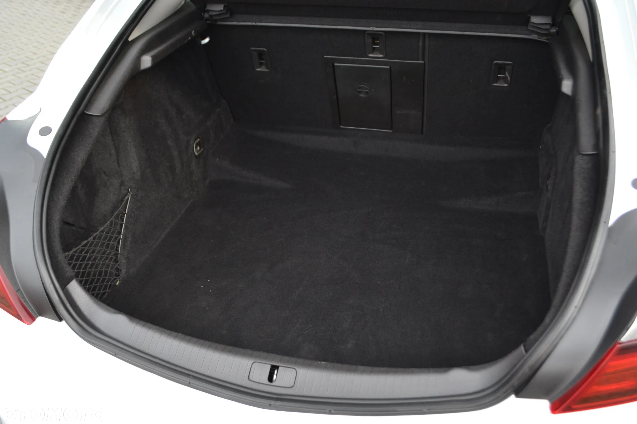 Opel Insignia - 14