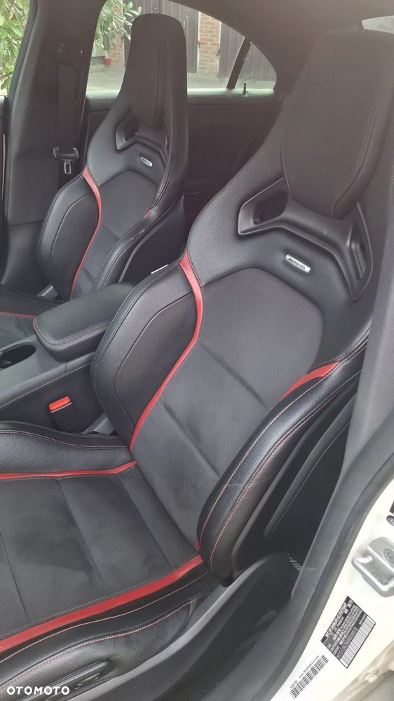 Mercedes-Benz CLA AMG 45 4Matic AMG Speedshift DCT 7G AMG Night Edition - 11