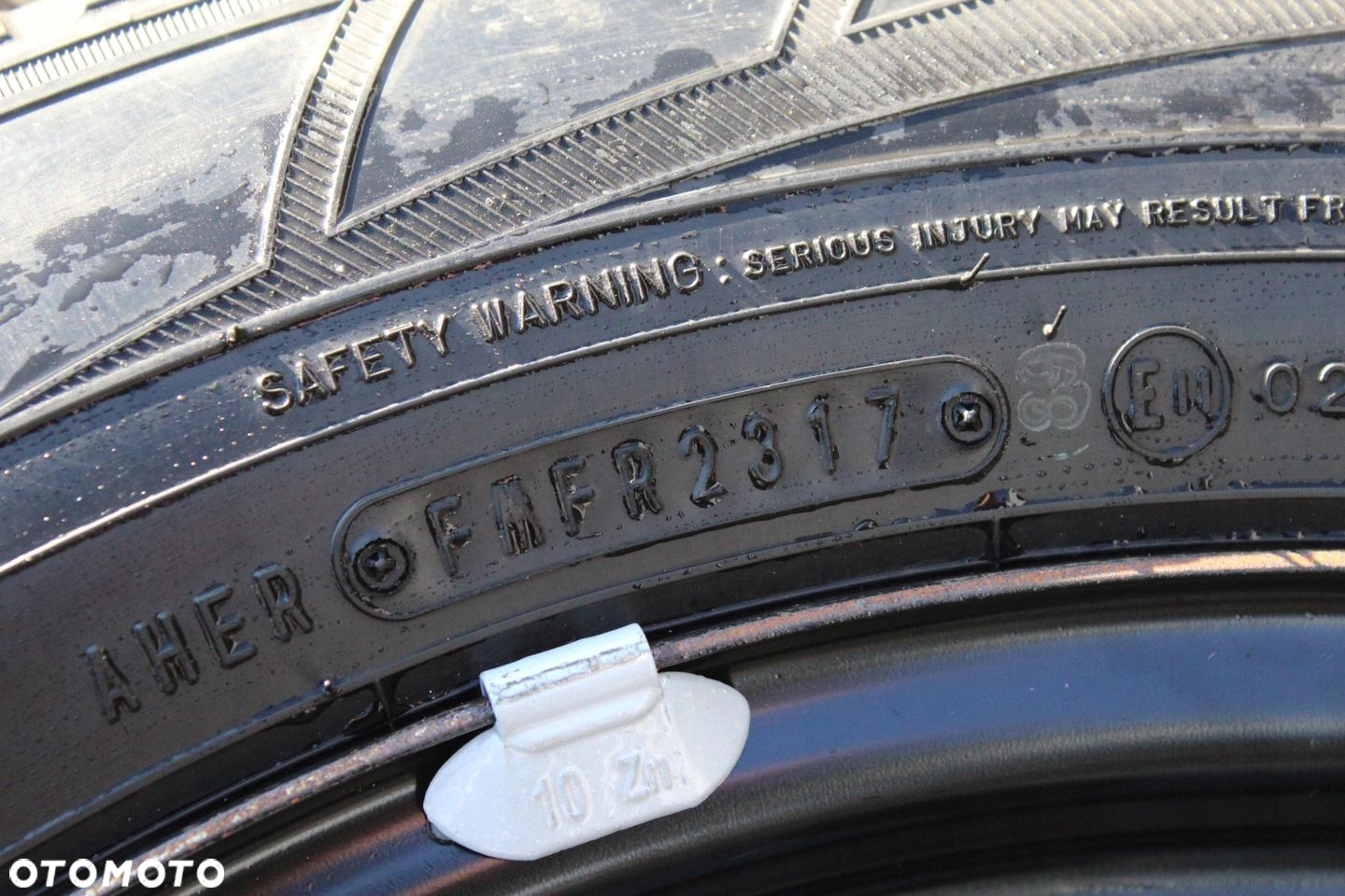 4x 215/60R17 FALKEN EUROWINTER HS01 SUV 100V XL 17r 8mm - 7