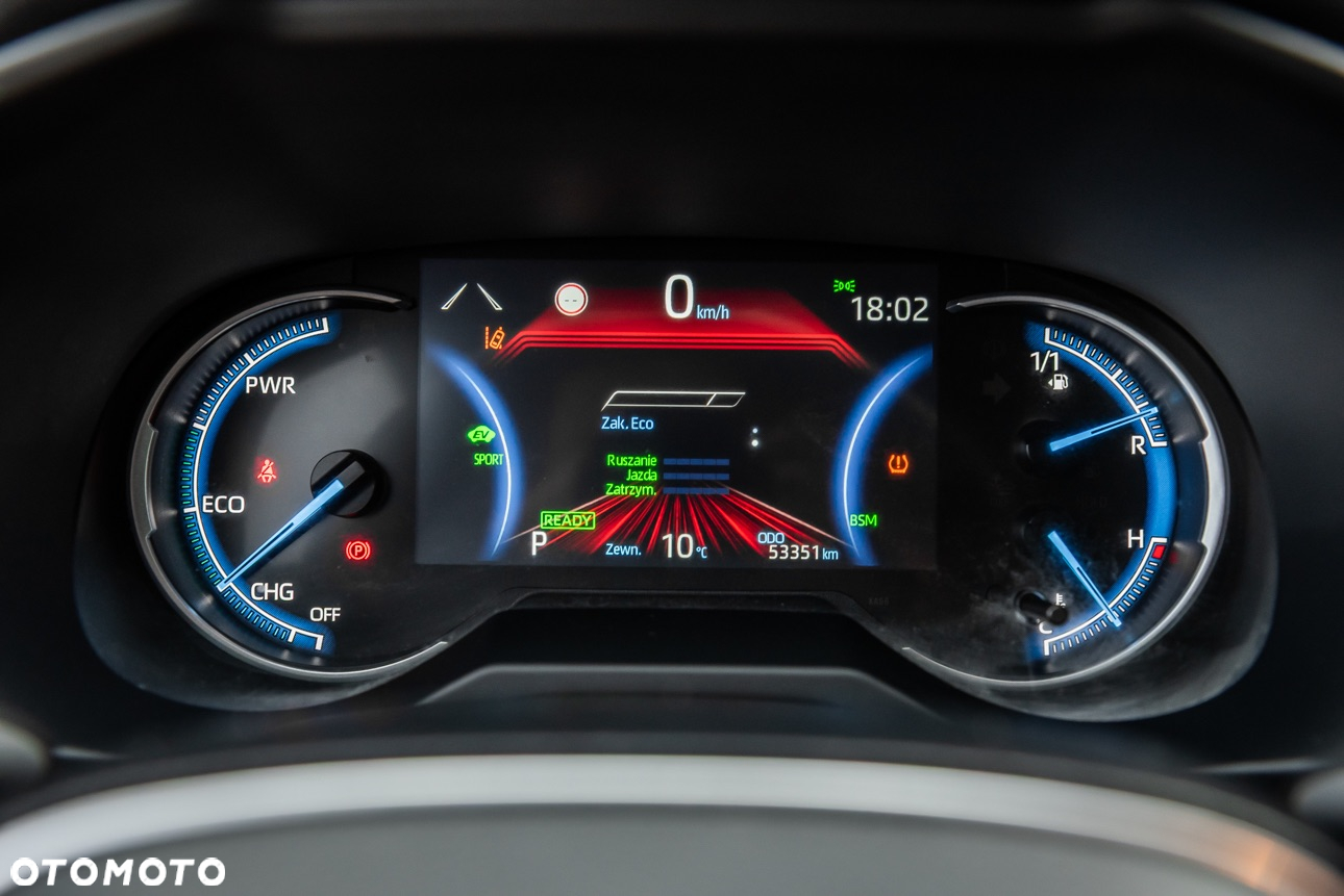 Toyota RAV4 2.5 4x4 Hybrid Team Deutschland - 18