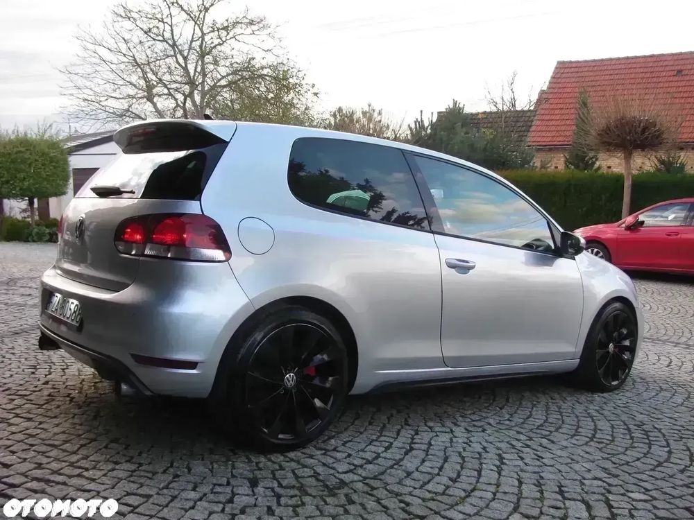 Volkswagen Golf 2.0 GTI DSG - 8