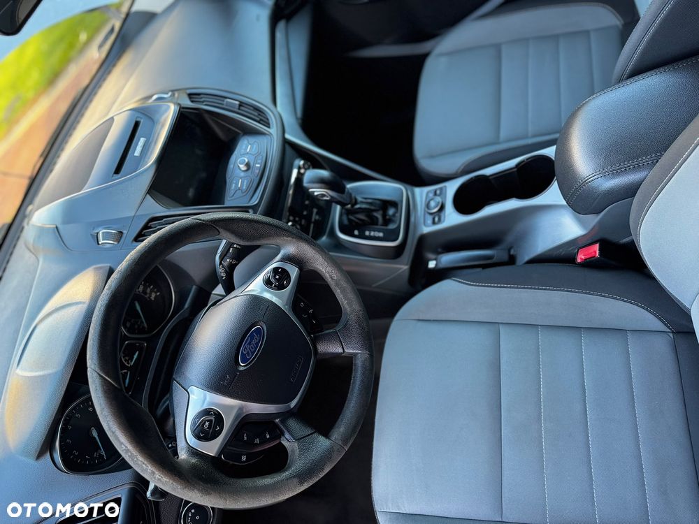 Ford Escape 1.6 EcoBoost AWD SE - 16
