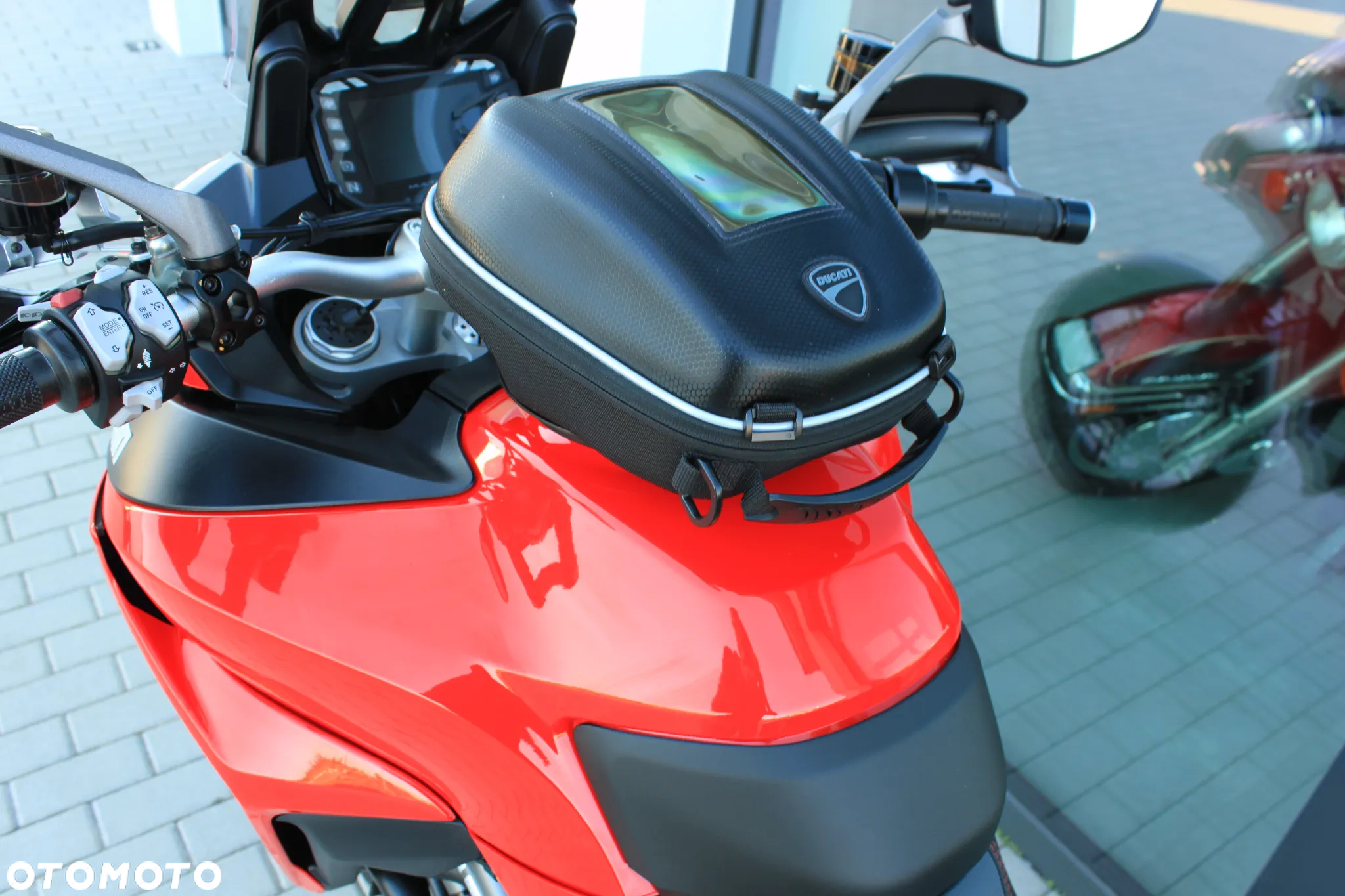 Ducati Multistrada - 14