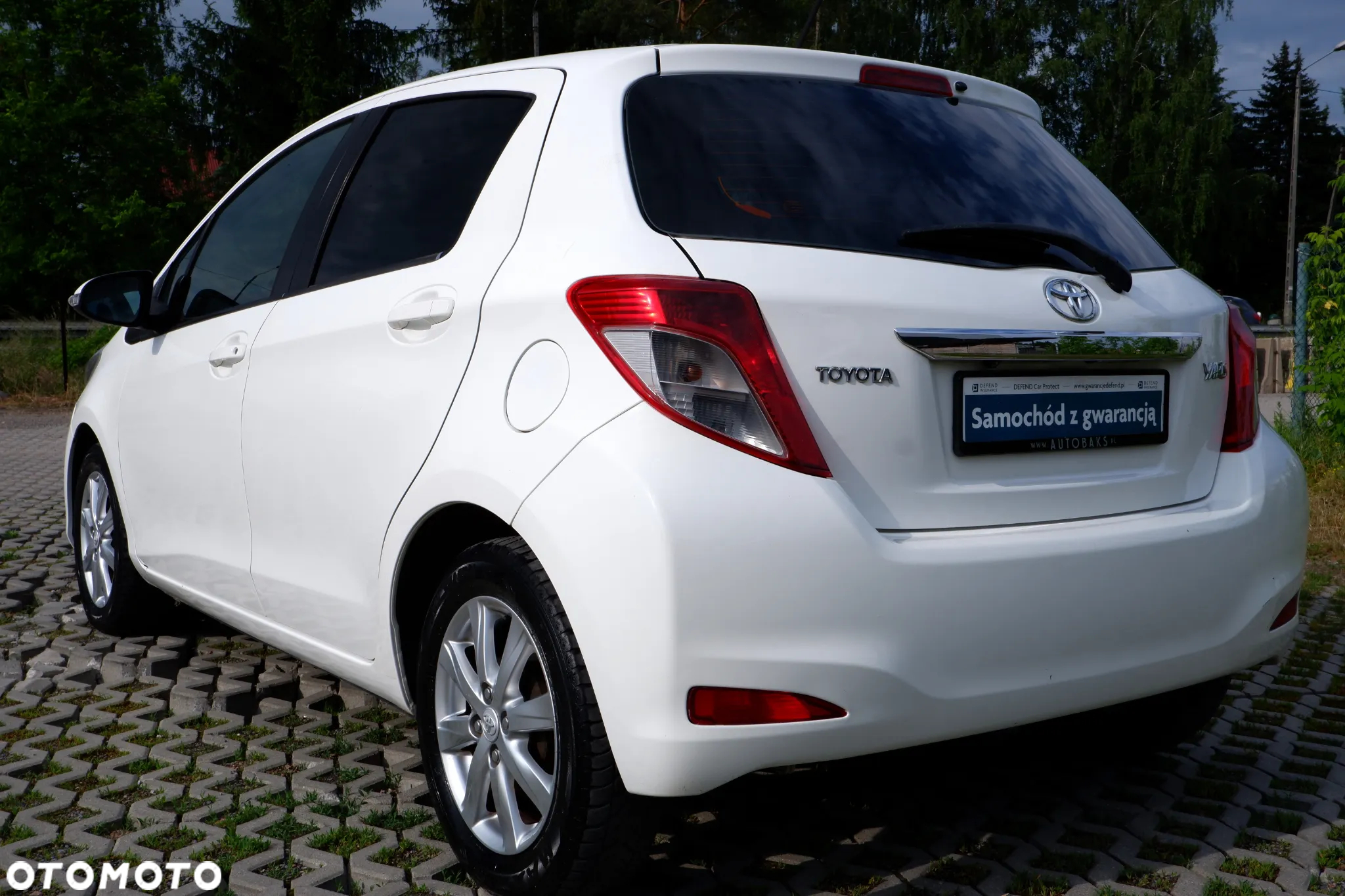 Toyota Yaris 1.0 Sol - 35