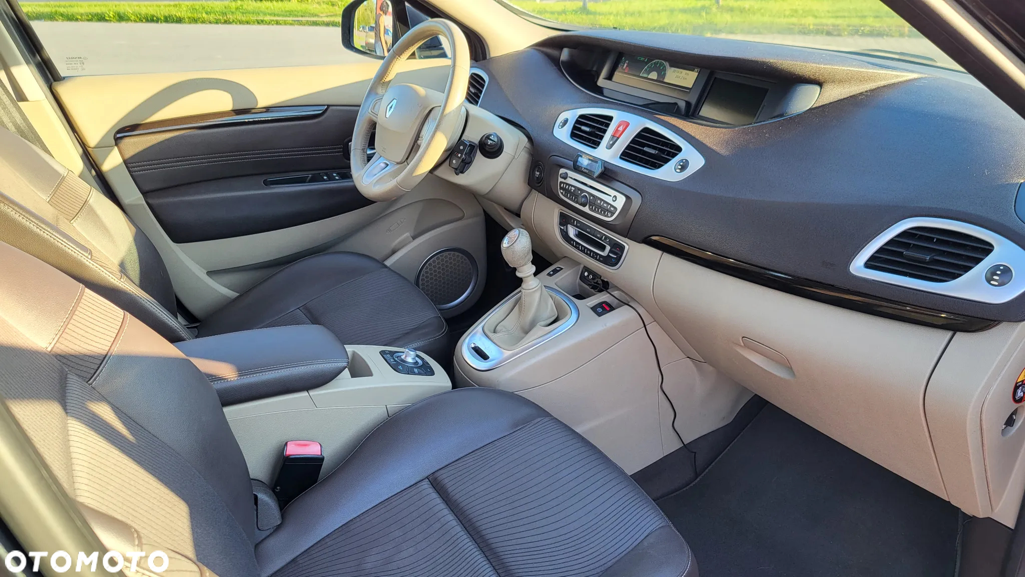Renault Scenic - 14