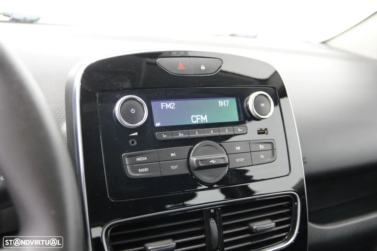 Renault Clio 1.2 Zen - 17