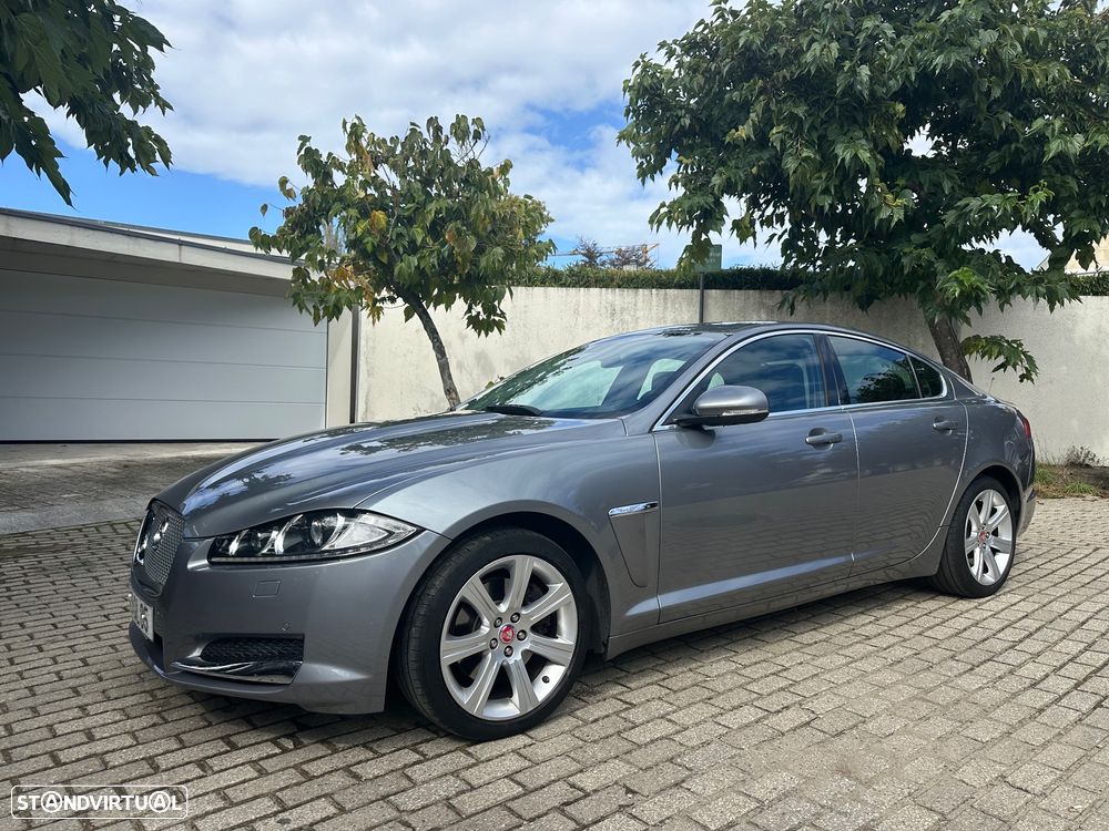 Jaguar XF 2.2 D Premium Luxury - 1