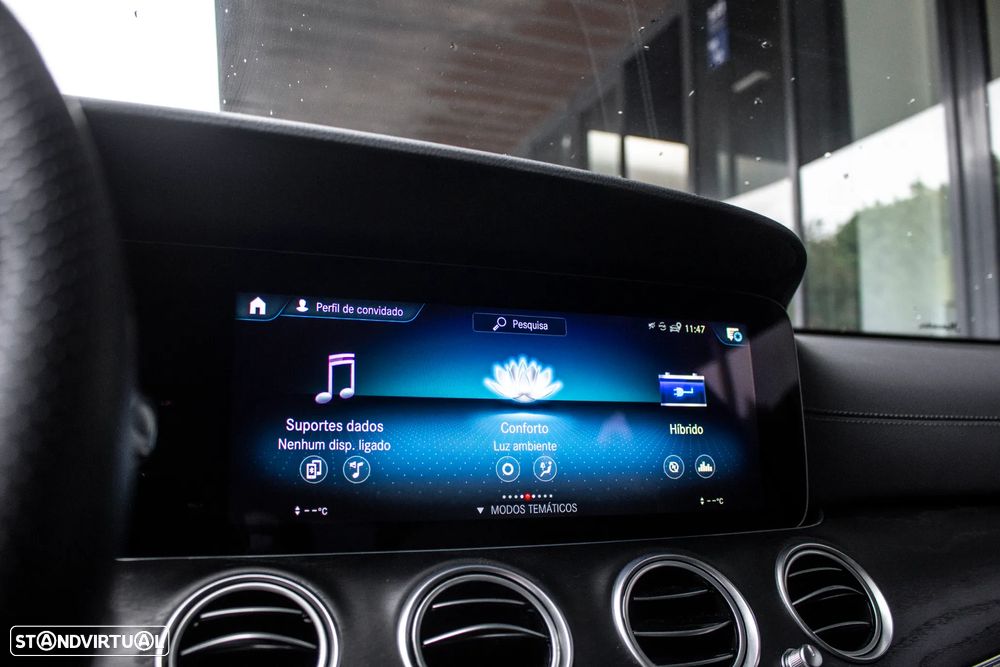 Mercedes-Benz E 300 e AMG Line - 43