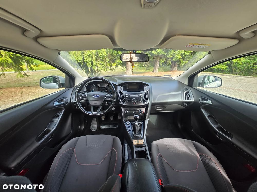 Ford Focus 1.5 TDCi Trend - 12
