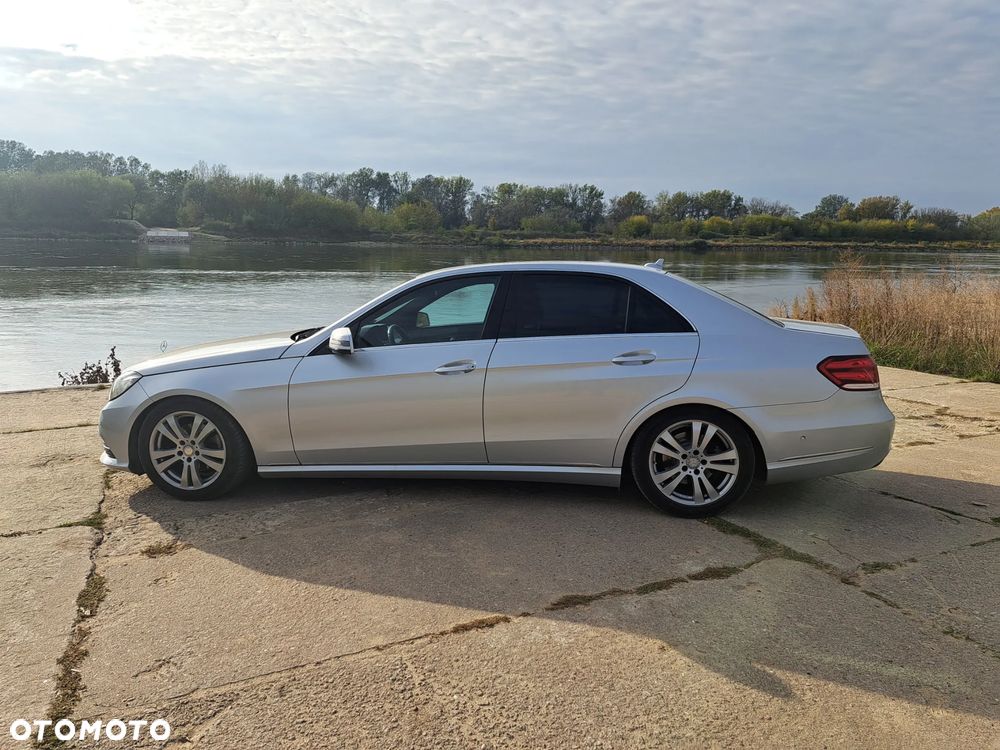 Mercedes-Benz Klasa E 200 BlueTEC 7G-TRONIC Elegance - 9