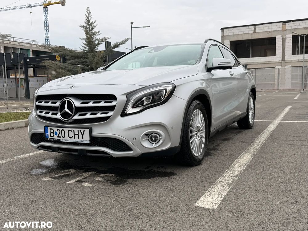 Mercedes-Benz GLA 220 4MATIC - 2