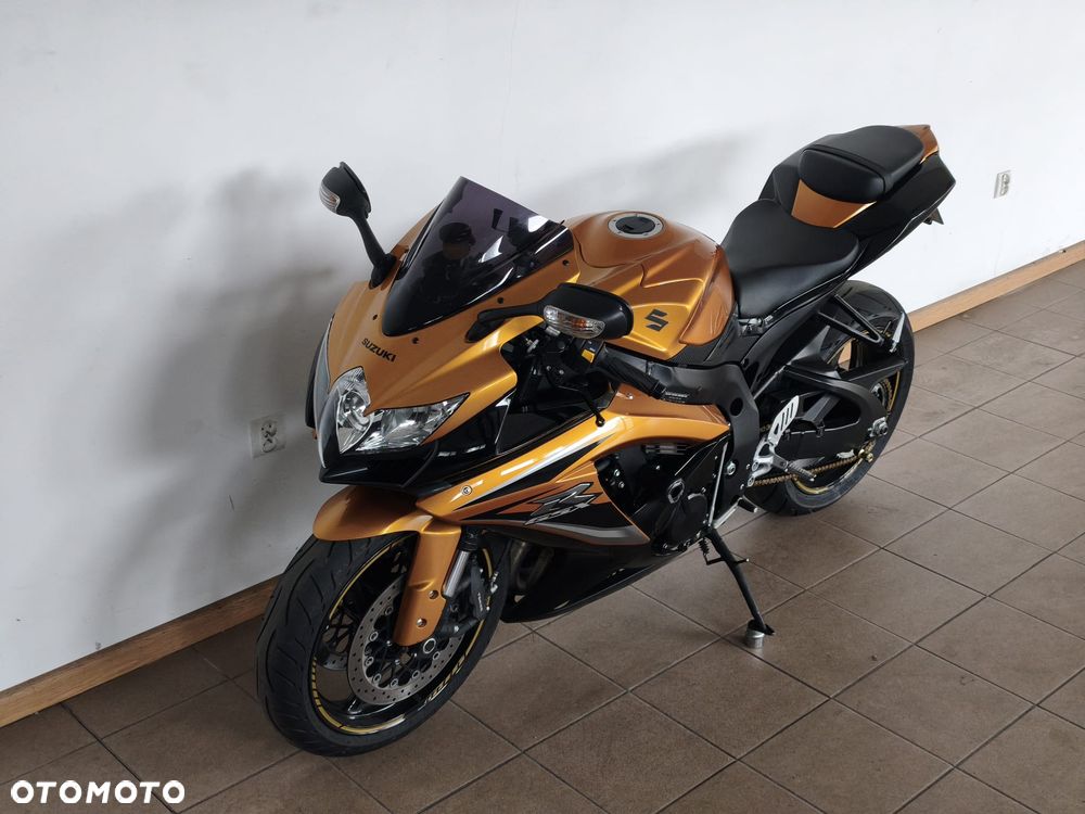 Suzuki GSX-R - 9