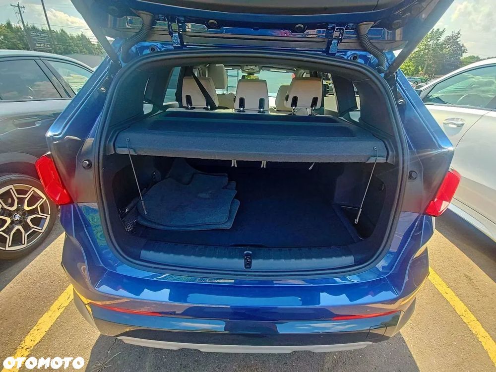 BMW X1 - 13
