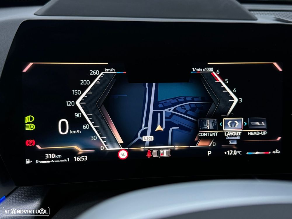 BMW X1 sDrive18d Pack Desportivo M - 33