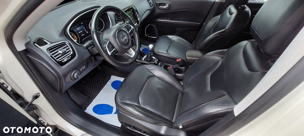 Jeep Compass 1.4 MultiAir Limited - 17