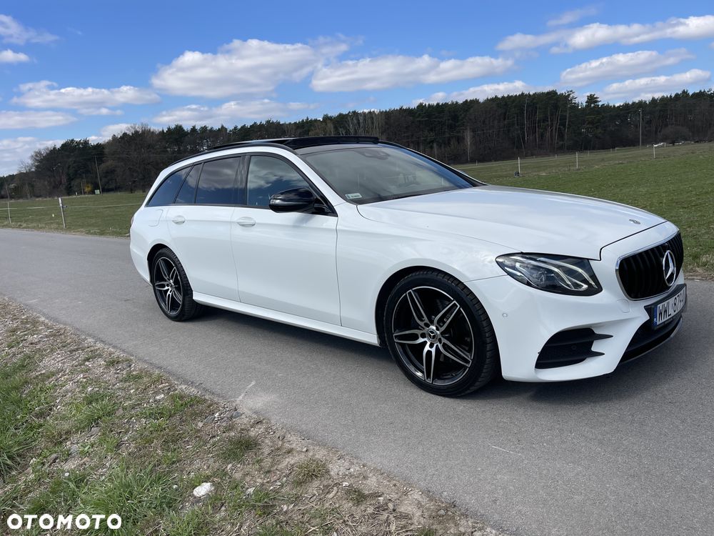 Mercedes-Benz Klasa E 220 d 9G-TRONIC - 4