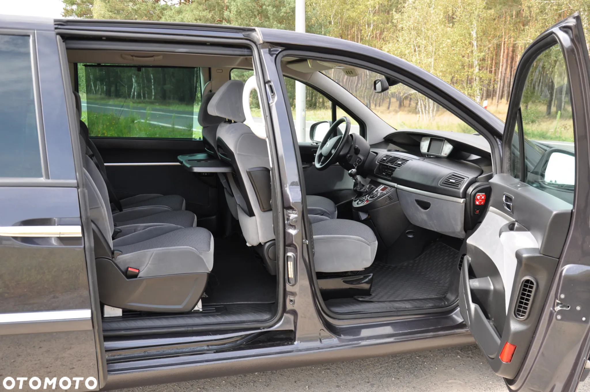 Peugeot 807 HDi 135 Family - 7
