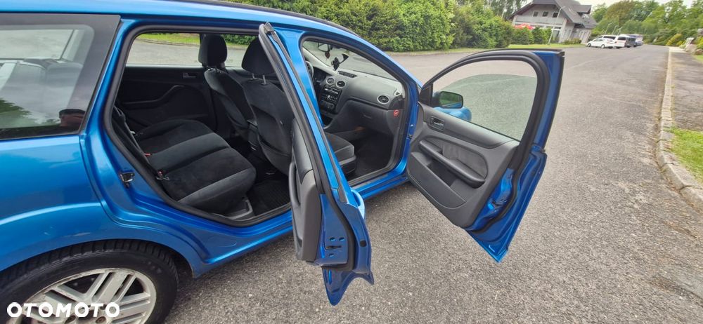 Ford Focus 1.6 TDCi Ambiente - 20