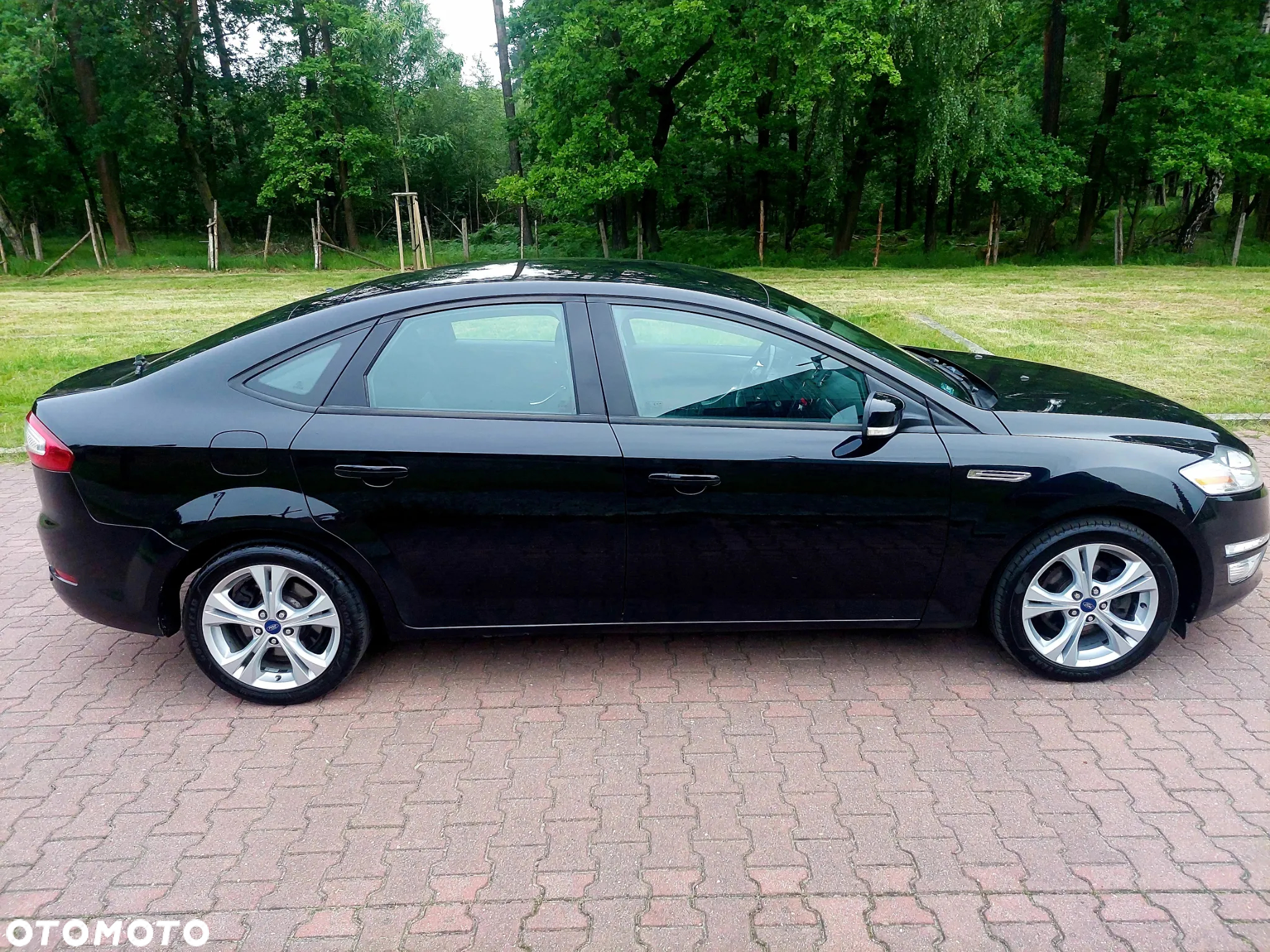Ford Mondeo 1.6 T Ambiente - 8