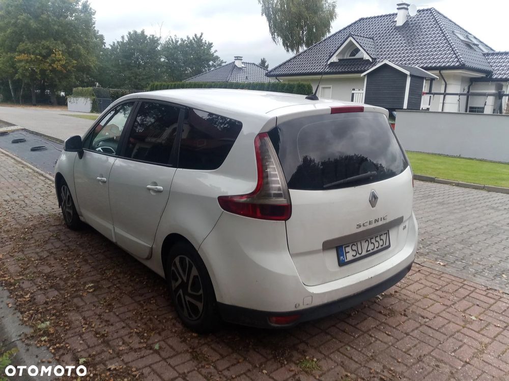 Renault Grand Scenic - 3