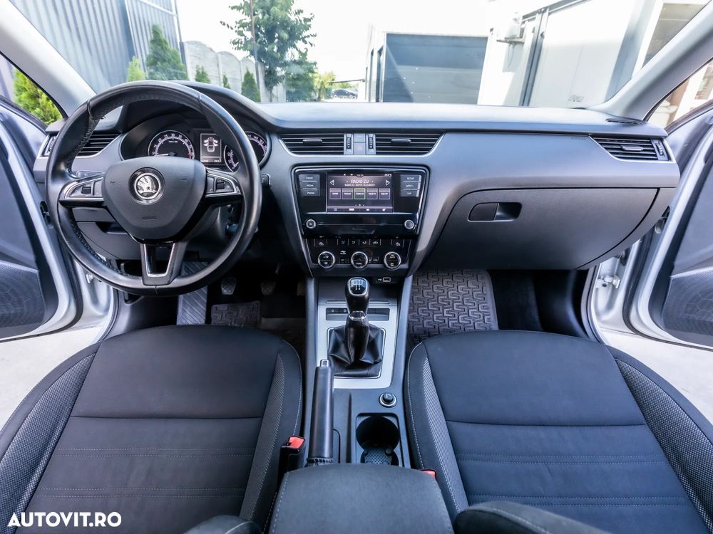 Skoda Octavia 1.6 TDI Ambition - 7