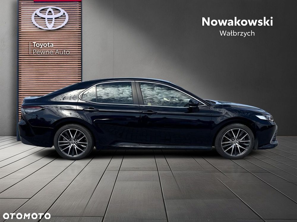 Toyota Camry 2.5 Hybrid Prestige CVT - 6