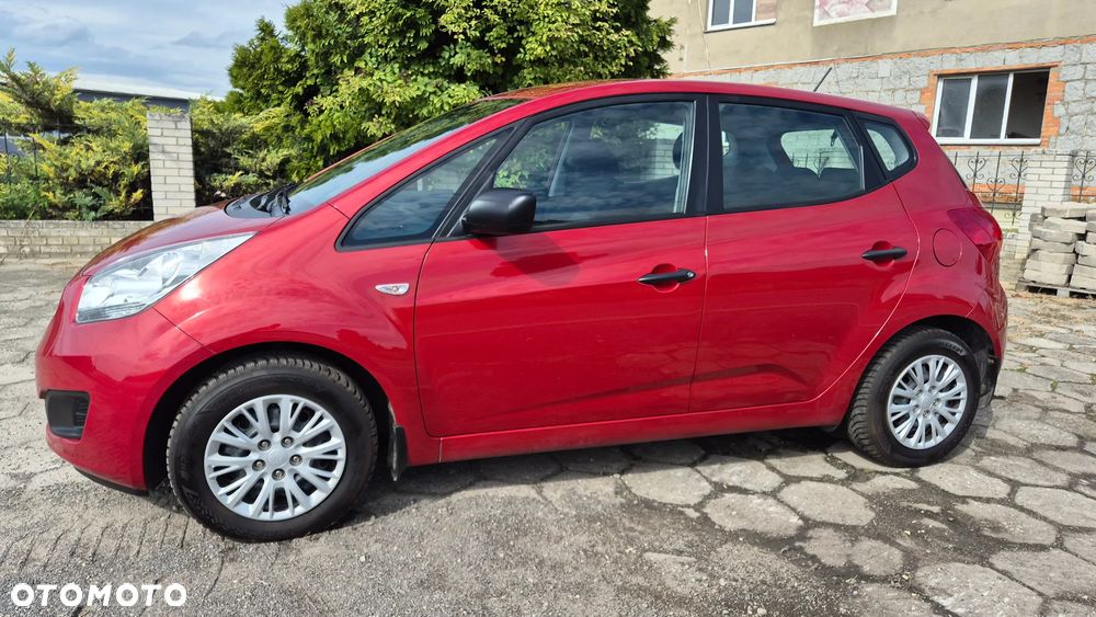 Kia Venga 1.4 L - 14