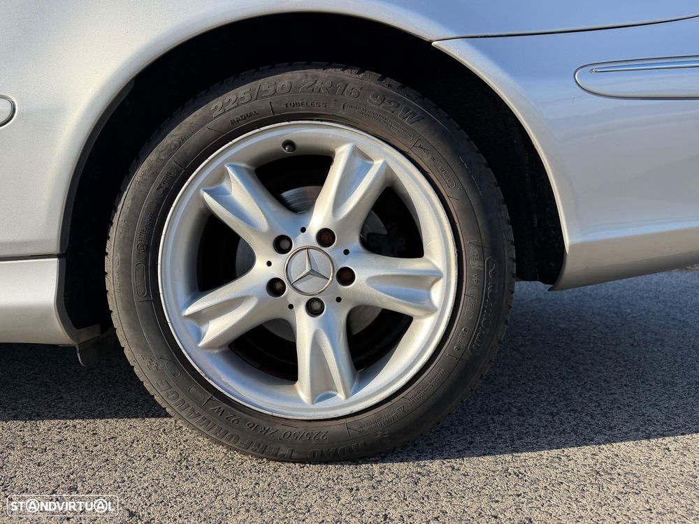 Mercedes-Benz CLK 200 Avantgarde - 24